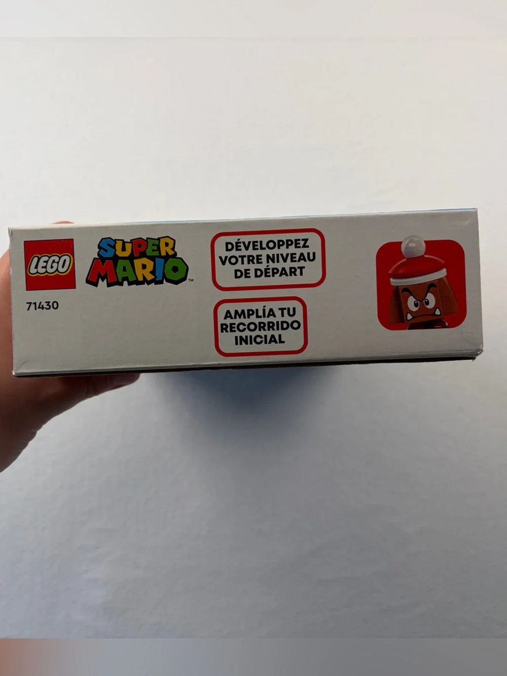 NWT Lego Nintendo Super Mario 71430 Penguin Family Snow Adventure Expansion Set